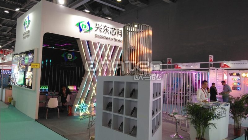 亚克力广告制作：揭秘广州优质厂家的核心优势**